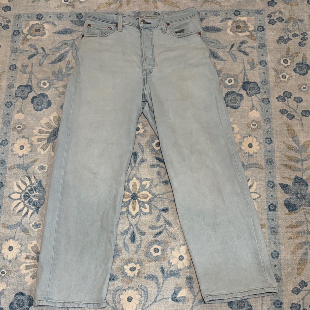 Light Blue Denim Jeans Levi’s Ribcage Straight Ankle